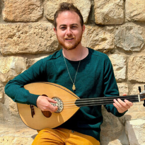Set and Setting with Madison Margolin – Ep. 43 – Music as Prayer: Inside the Psychedelic Life of Yehoo Shalem