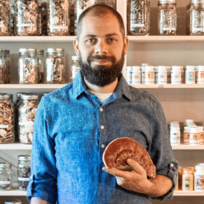 Chris Grosso – The Indie Spiritualist – Ep. 148 – Natural Medicine: Healing Mind, Body, and Spirit with Erik Harris