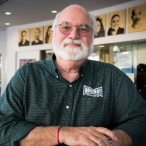 Mindrolling with Raghu Markus – Ep. 669 – Cherished Belonging: How to Love with Your Sleeves Rolled Up with Father Greg Boyle